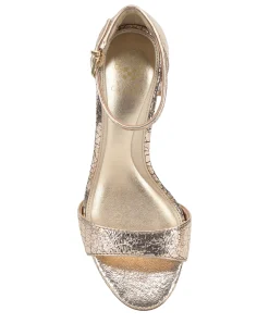 Annay Sandal