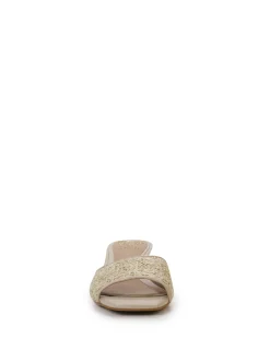 Faiza Sandal