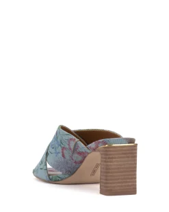 Hemila Mule