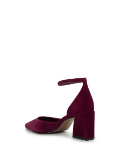 Sorenn Sandal