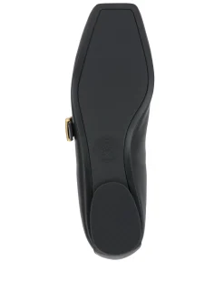 Vinica Mary Jane Flat